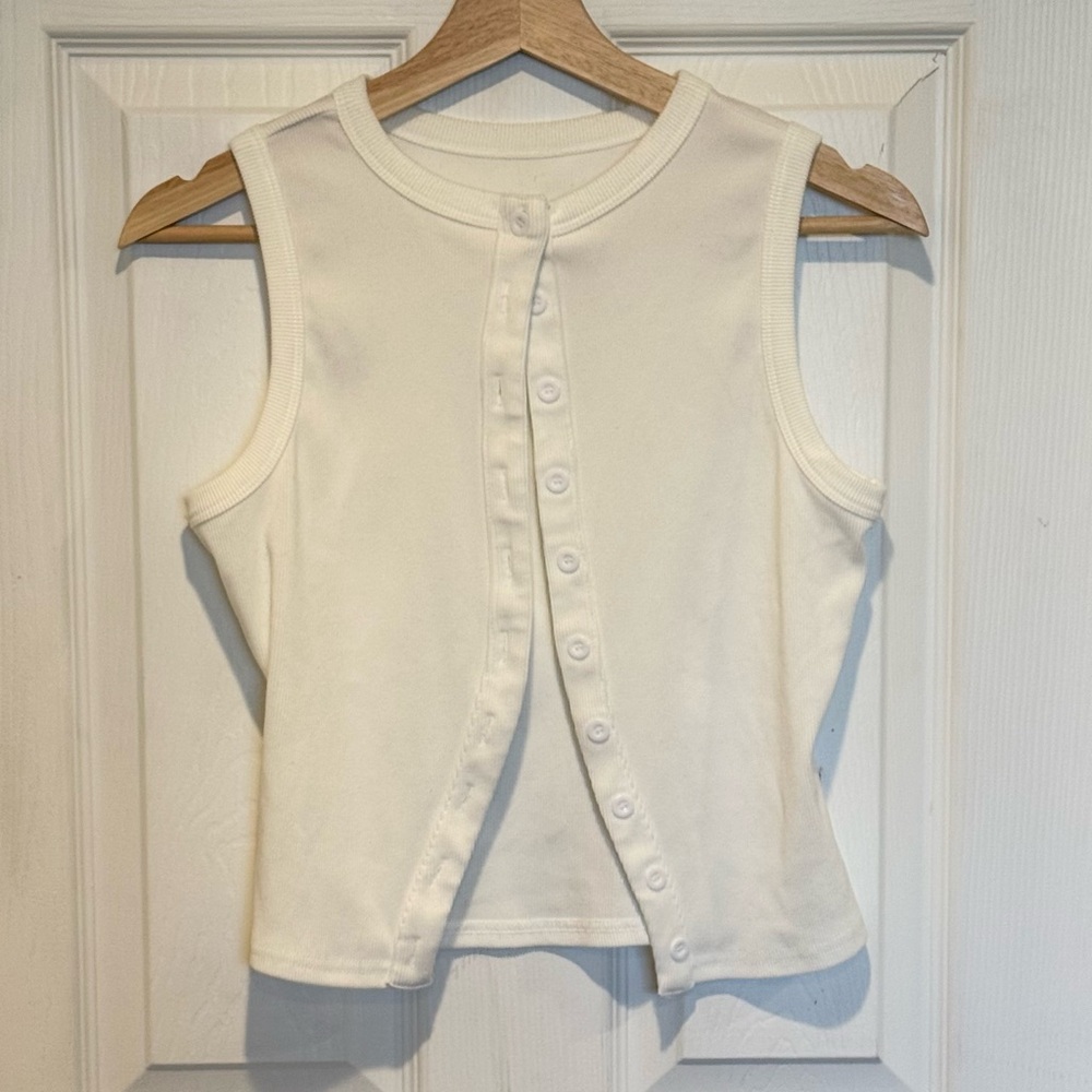 Sleeveless White Button-Up Tank Top Size Small